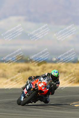 media/Jan-13-2024-SoCal Trackdays (Sat) [[9c032fe5aa]]/Turn 16 Set 2 (1120am)/